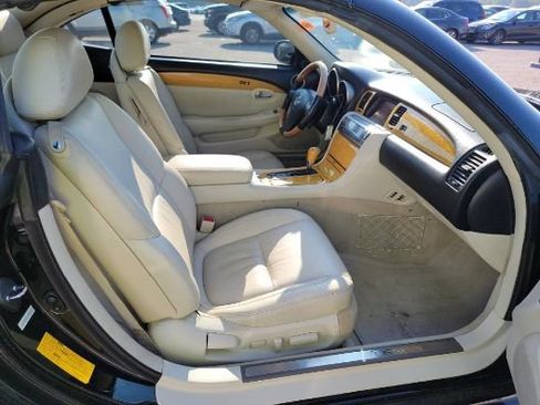 Used 2002 Lexus SC 430 Convertible RWD image 8