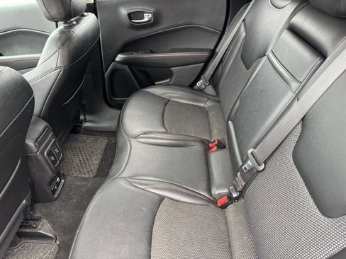 Used 2019 Jeep Compass Trailhawk w/ Cold Weather Group image 6