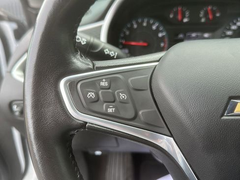 Used 2022 Chevrolet Malibu RS image 34