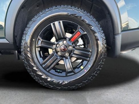 New 2026 Nissan Rogue SV AWD/4WD image 15