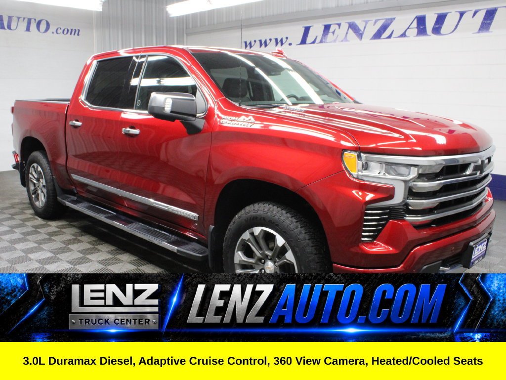 Used 2025 Chevrolet Silverado 1500 High Country AWD/4WD image 3