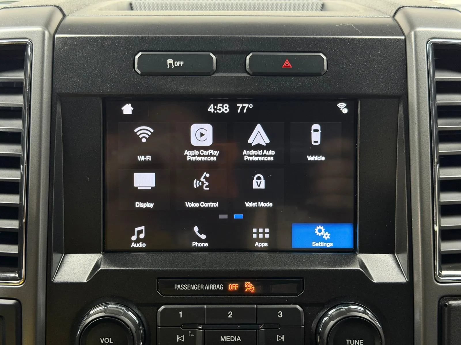 Used 2017 Ford F150 XLT w/ Equipment Group 302A Luxury RWD image 37