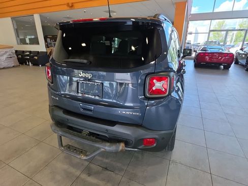 Used 2021 Jeep Renegade Limited w/ Trailer Tow Group AWD/4WD image 9