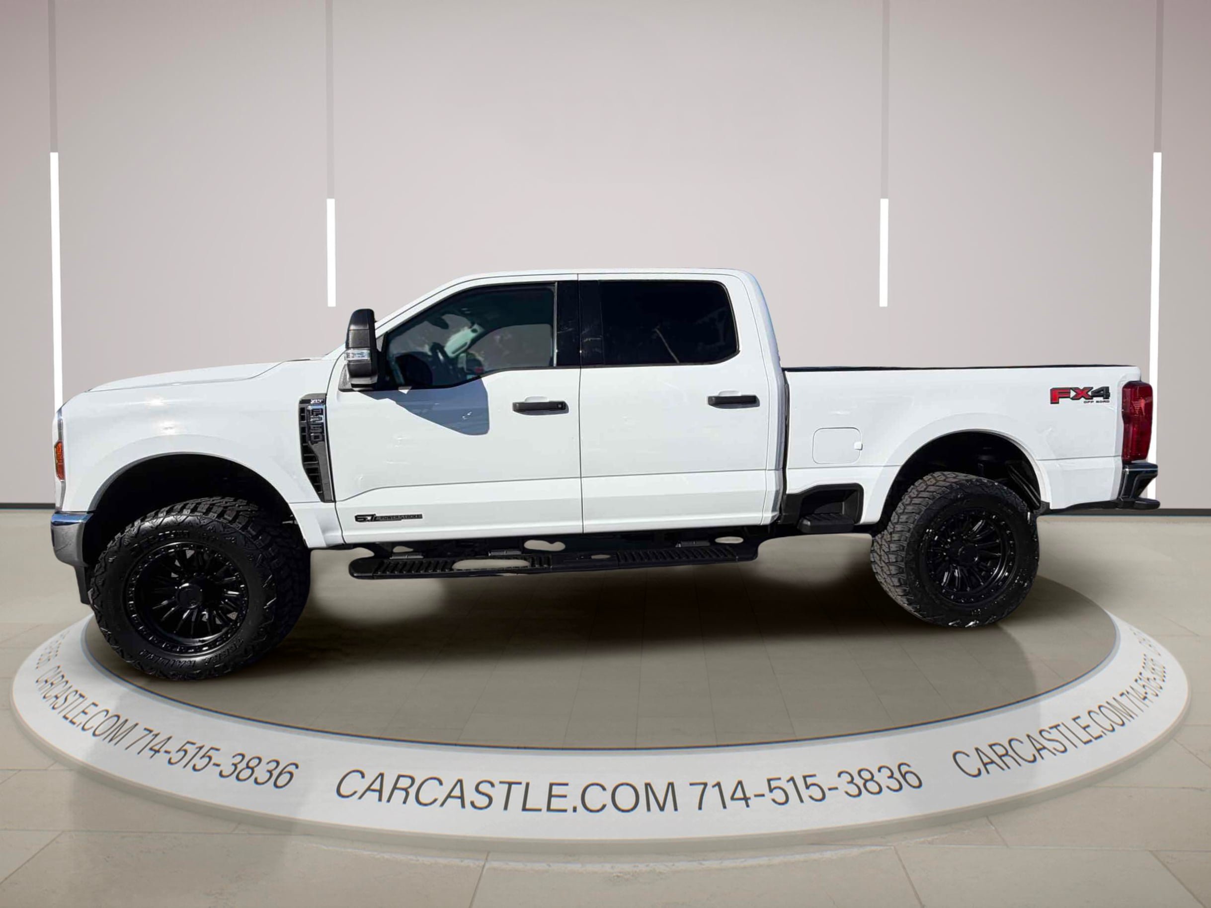 Used 2025 Ford F250 XLT w/ FX4 Off-Road Package AWD/4WD image 2