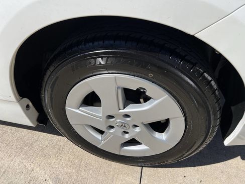 Used 2010 Toyota Prius Two image 20