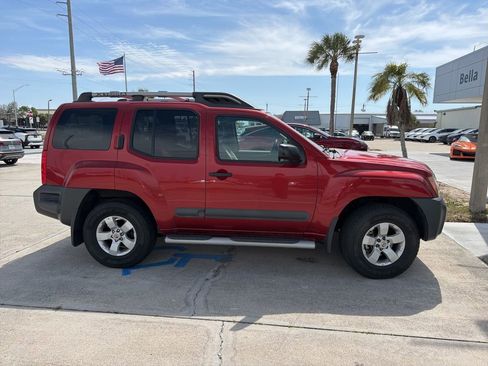 Used 2013 Nissan Xterra S w/ Value Package image 4