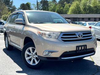Used 2011 Toyota Highlander 4WD image 1
