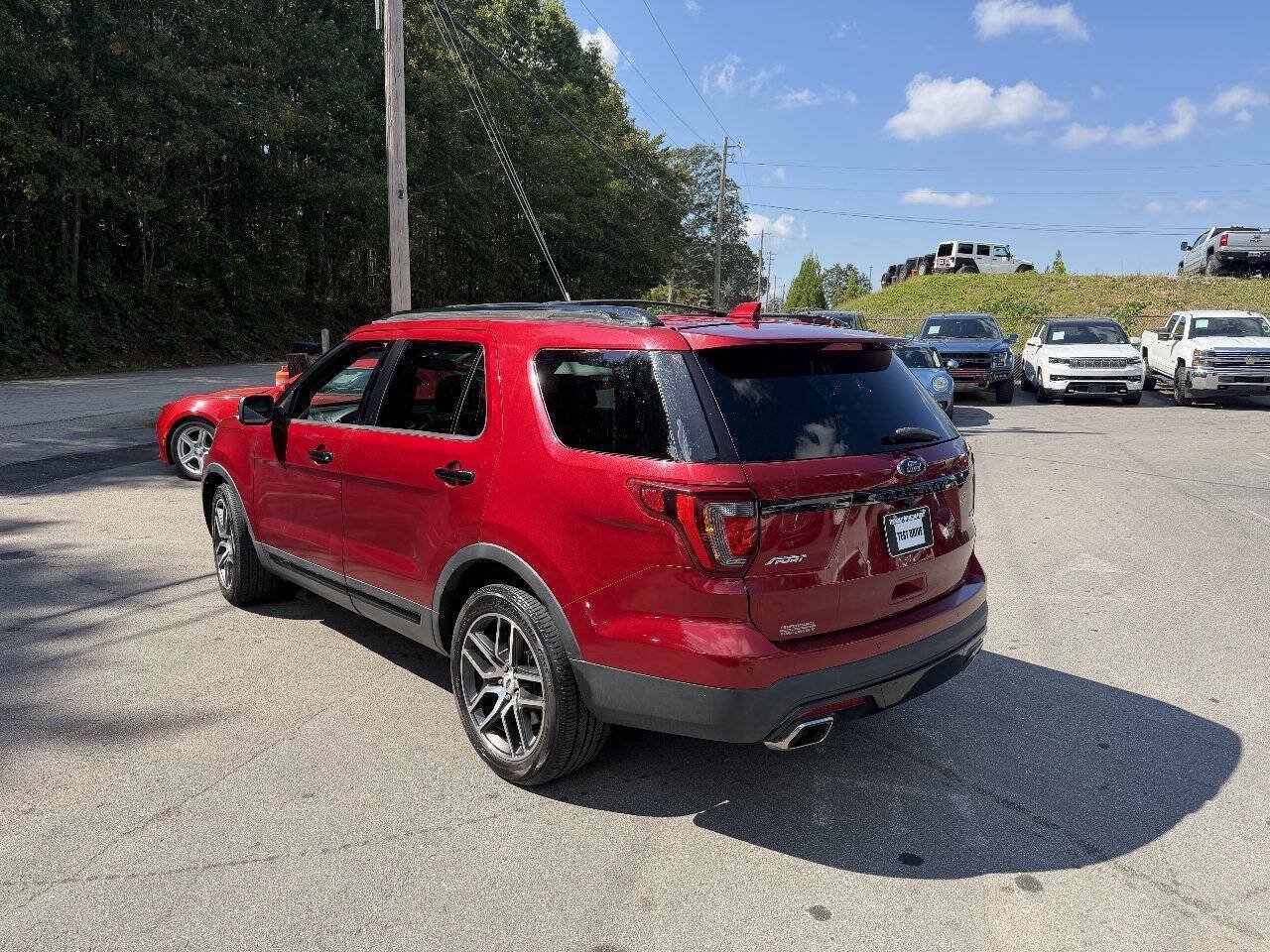 Used 2016 Ford Explorer Sport w/ Equipment Group 401A AWD/4WD image 7