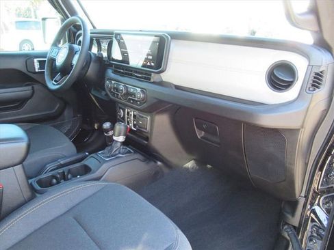 Certified 2024 Jeep Wrangler Sport S image 8