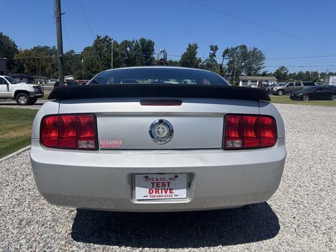 Used 2008 Ford Mustang Coupe image 7