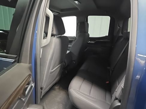 Used 2024 Chevrolet Silverado 1500 RST AWD/4WD image 30