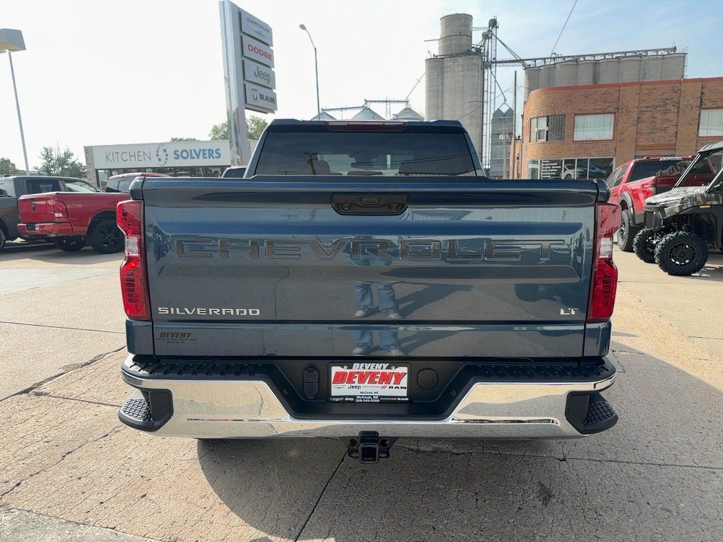 Used 2024 Chevrolet Silverado 1500 LT AWD/4WD image 7