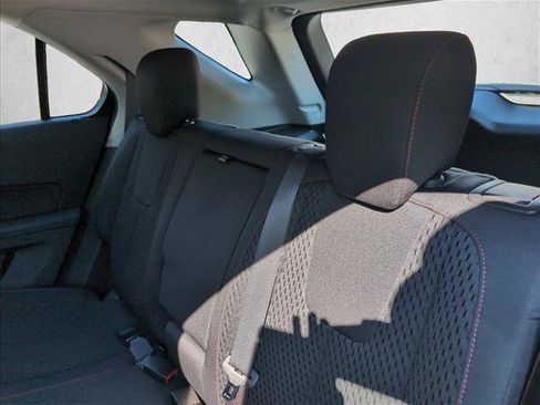 Used 2015 Chevrolet Equinox LS FWD image 21