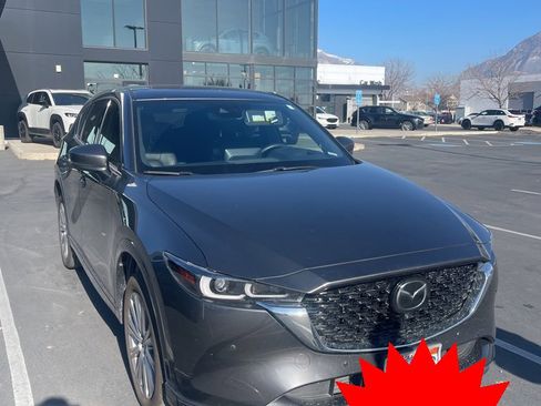 Used 2023 MAZDA CX-5 Signature image 2