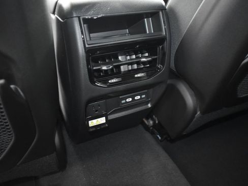 New 2026 Jeep Grand Cherokee Altitude AWD/4WD image 25