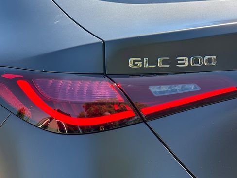 New 2026 Mercedes-Benz GLC 300 4MATIC image 13