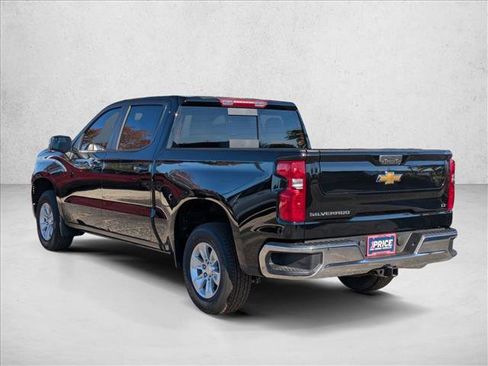 Used 2025 Chevrolet Silverado 1500 LT w/ Convenience Package II image 8