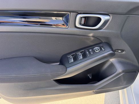 Used 2026 Honda Civic FWD Hybrid Sedan image 16