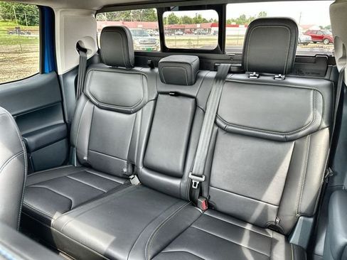 Used 2025 Ford Maverick Lobo AWD/4WD image 28