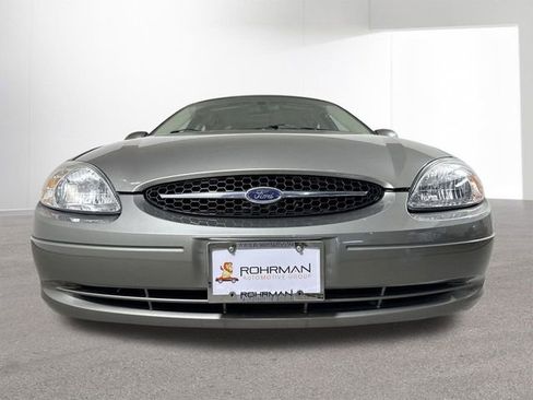 Used 2003 Ford Taurus SEL image 25