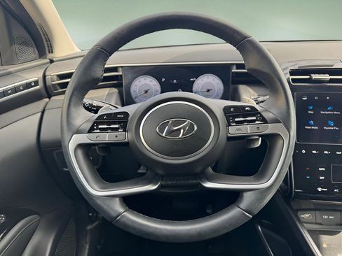 Used 2024 Hyundai Tucson Limited image 17