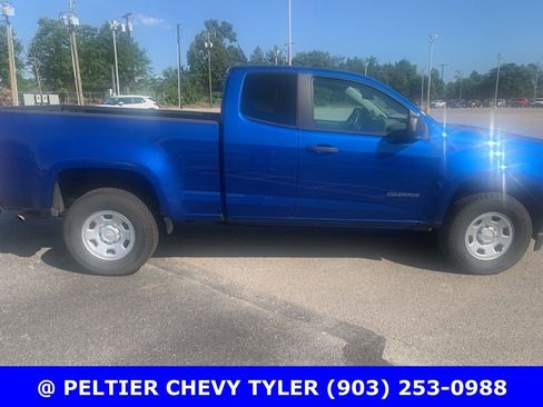 Used 2018 Chevrolet Colorado W/T w/ WT Convenience Package RWD image 7