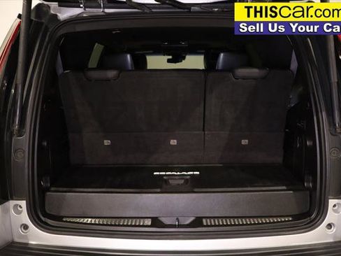 Used 2017 Cadillac Escalade Platinum image 25