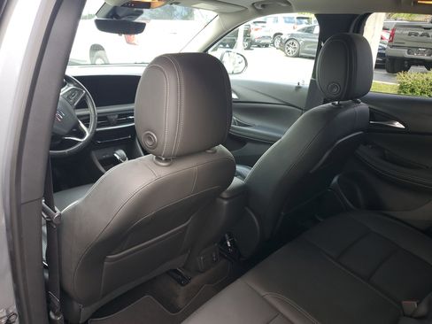 Used 2024 Buick Encore GX Avenir w/ Avenir Technology Package image 6