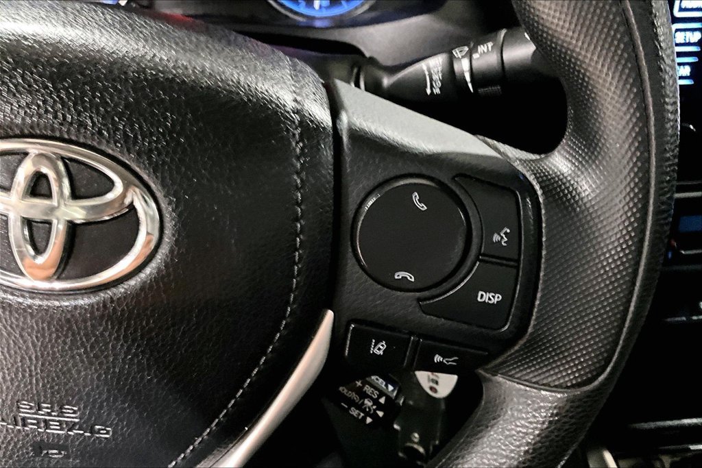 Used 2019 Toyota Corolla LE FWD image 18