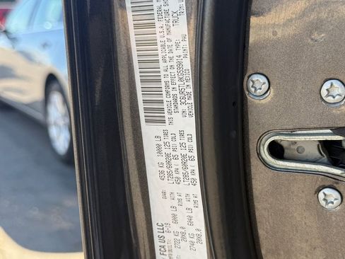 Used 2019 RAM 2500 Limited image 17