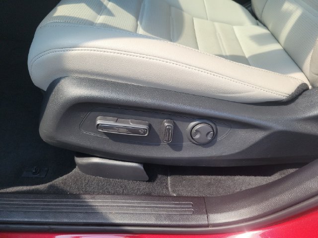 Certified 2026 Honda CR-V EX-L image 11