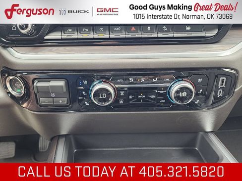 New 2026 GMC Sierra 1500 SLT w/ SLT Premium Plus Package AWD/4WD image 28