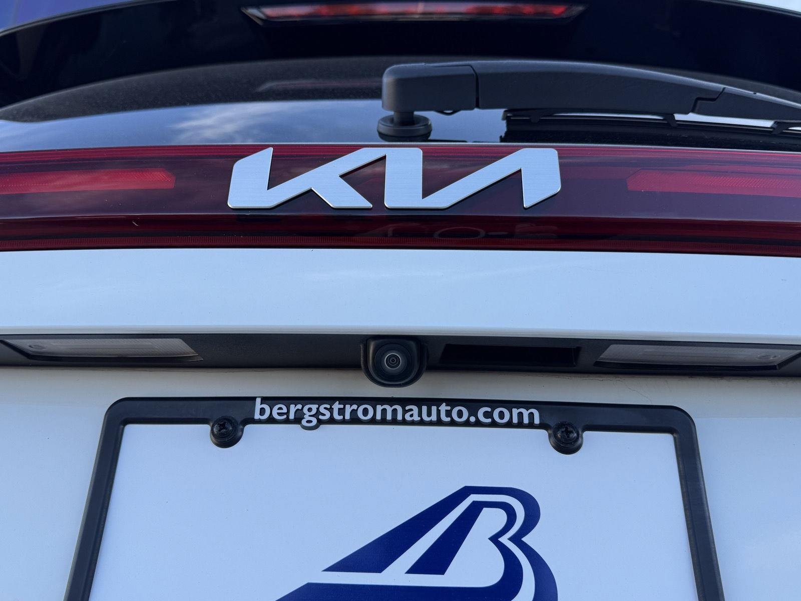 Used 2024 Kia Seltos SX AWD/4WD image 12