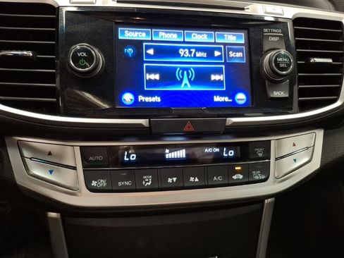 Used 2015 Honda Accord EX-L image 24