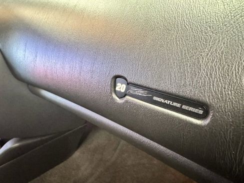 Used 2005 Chevrolet Monte Carlo SS image 23