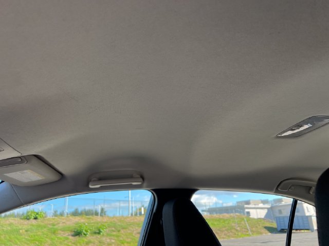 Used 2020 Toyota Corolla LE FWD image 26