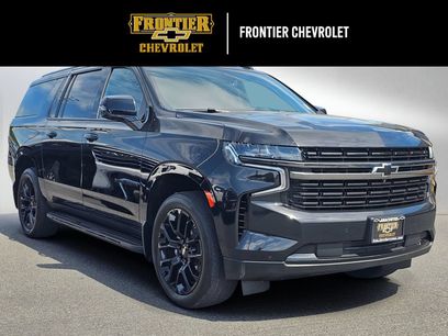 Used 2022 Chevrolet Suburban RST w/ Luxury Package