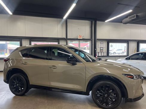 Used 2024 MAZDA CX-5 Carbon Edition AWD/4WD image 14