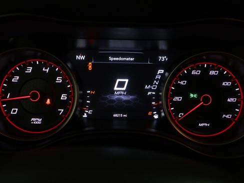 Used 2021 Dodge Charger SXT w/ Leather Interior Group image 18