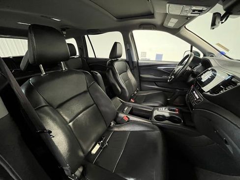 Used 2022 Honda Pilot Special Edition image 9