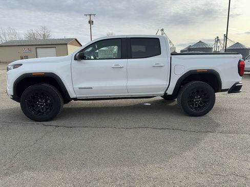 New 2026 GMC Canyon Elevation w/ Convenience Package image 4