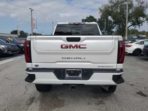 Used 2024 GMC Sierra 2500 Denali w/ Denali Reserve Package image 8