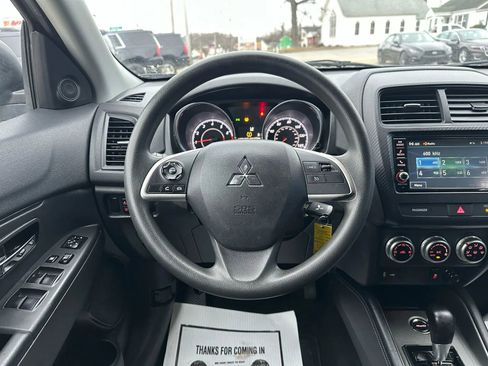 Used 2023 Mitsubishi Outlander Sport S Sport Utility 4D image 34