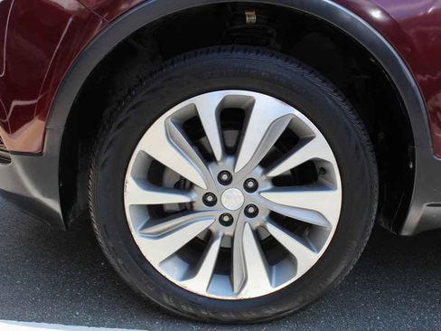 Used 2019 Buick Encore Preferred AWD/4WD image 29