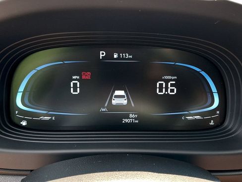 Certified 2024 Hyundai Venue SE FWD image 24