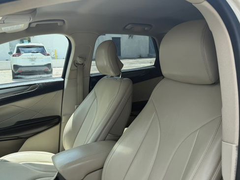 Used 2018 Lincoln MKC Premiere FWD image 14
