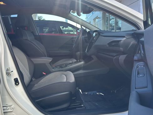 Used 2024 Subaru Crosstrek 2.0i Premium image 14
