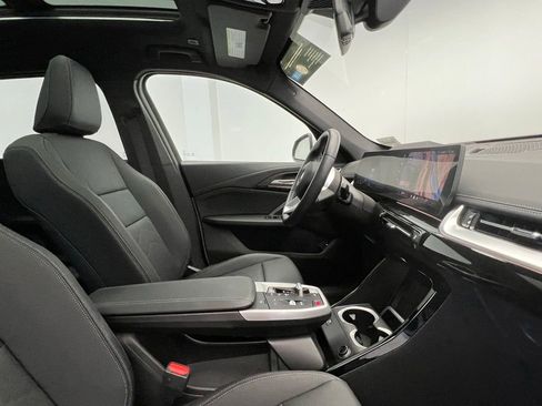 Certified 2025 BMW X1 xDrive28i AWD/4WD image 6