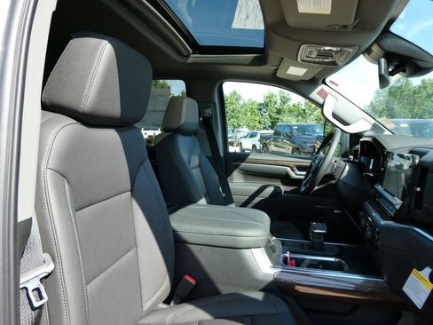 New 2026 Chevrolet Silverado 1500 LT Trail Boss w/ Convenience Package II AWD/4WD image 10