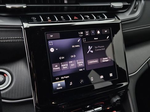 New 2026 Jeep Grand Cherokee Laredo AWD/4WD image 18